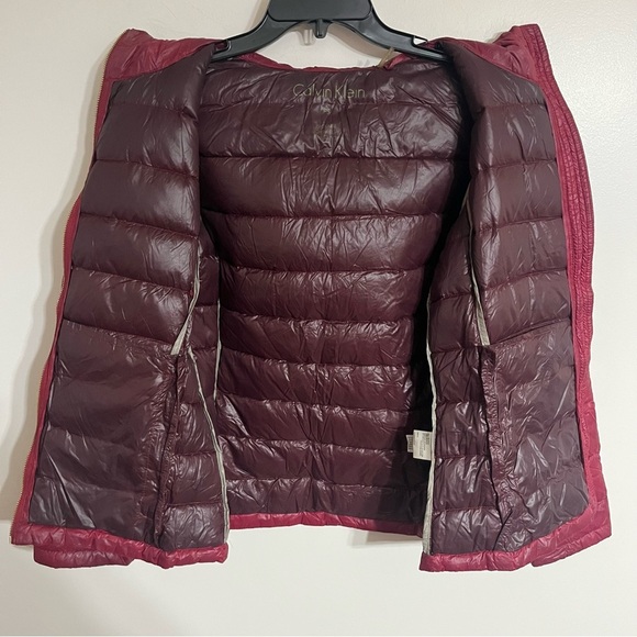 Calvin Klein Puffer Jacket Women's Sm Premium Down Packable Quilted Red Full Zip - Picture 10 of 14